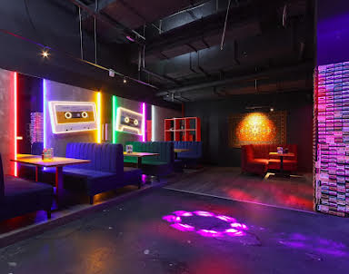  ресторан Руки Вверх!