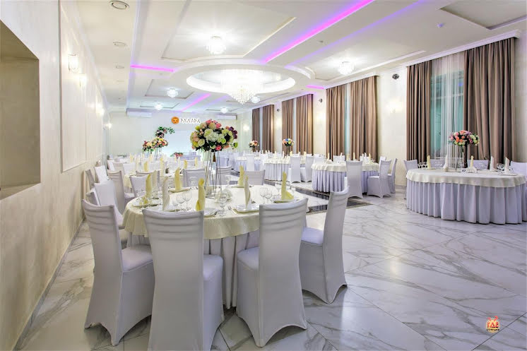 Большой зал в «Эллада» фотография №1