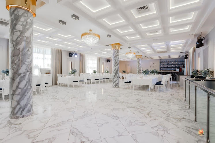 Белый зал  в «Full House» фотография №17