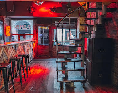  ресторан Небар на Ломоносова