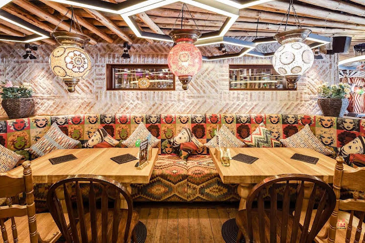 Большой зал в «Чайхона №1 Марьино» фотография №2