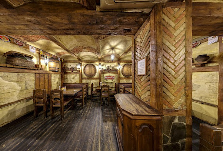 Большой зал в Малый зал 