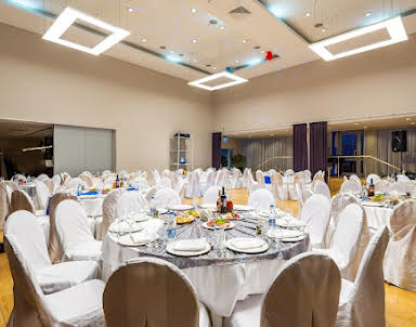  ресторан РАЙКИН PLAZA HOTEL