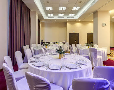  ресторан CORT INN Nizhny Novgorod City Center