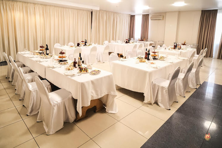 Основной зал в «Отдых» фотография №6