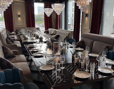 Корпоратив в Everest