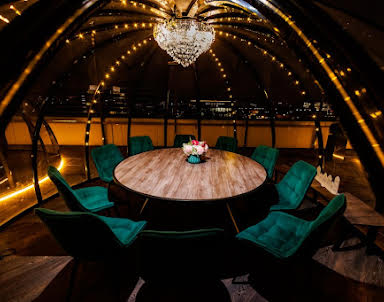 Новый год в Igloobar на Сусальном