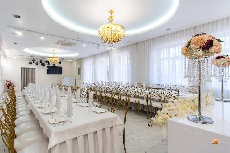 Зал на 65 человек  в «Астория» фотография №11