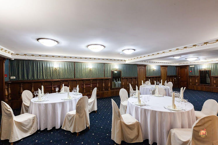 Банкетный зал в «Ревиталь Парк» фотография №4