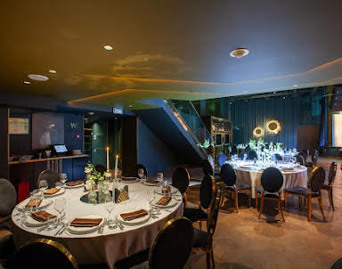  ресторан Madison Event Hall  & Mady