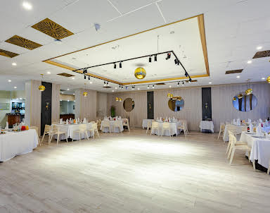  ресторан Истра Гарден