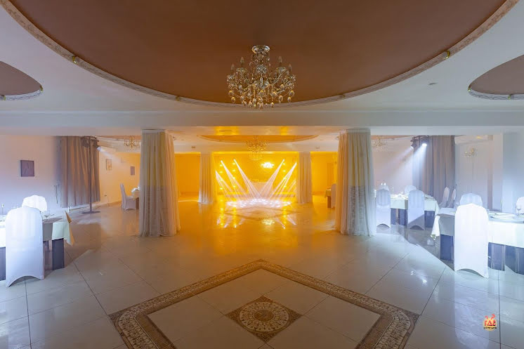 Большой зал в «Family» фотография №10