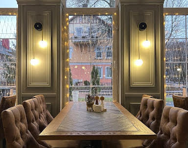  ресторан Королева Луиза