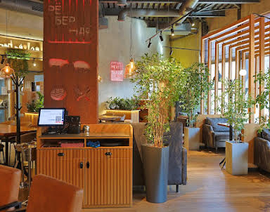  ресторан Рёберная