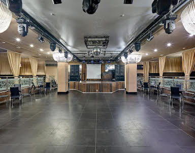  ресторан Адам и Ева