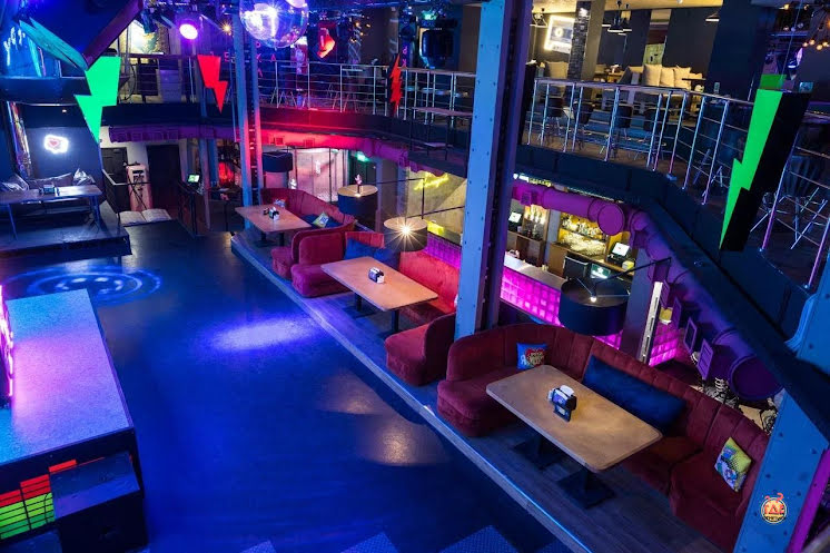 Основной зал в «Руки ВВерх!» фотография №13