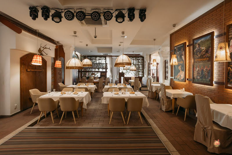 Подворье замка фотография №15