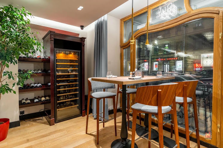 Основной зал  в «BISTROT 44» фотография №7