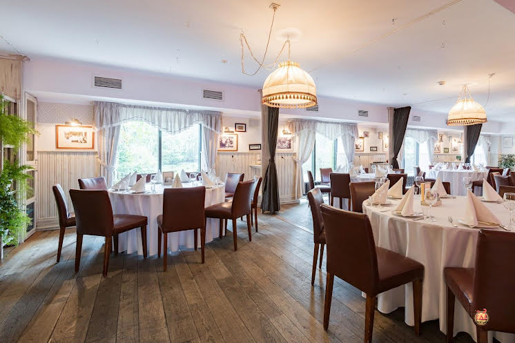 Зал "Большой" в «Stroganoff Bar & Grill» фотография №9