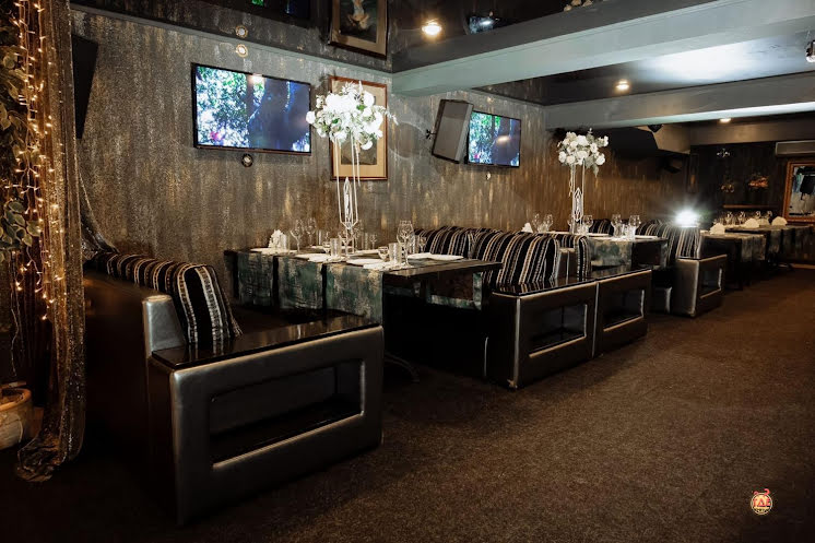 VIP-зал «Изумруд»  в «Больше Чем Бар» фотография №7