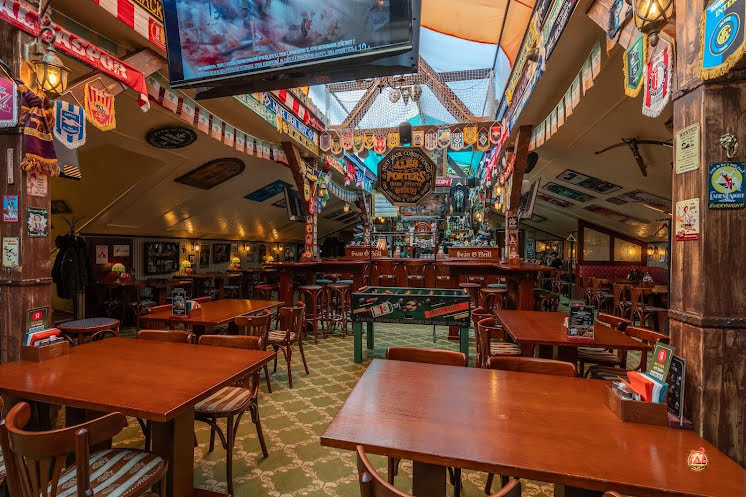 Зал ресторана  в «Шон О'Нилл» фотография №7