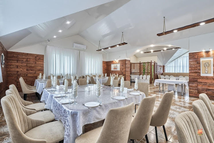 Зал на 100 человек  в «Адель» фотография №10