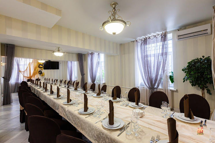 Основной зал в «Ярославский» фотография №1