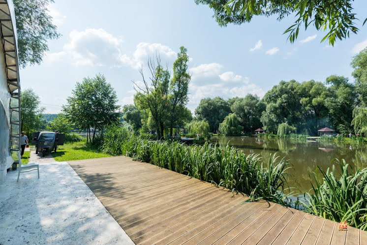 Средний шатер «Берег» в «Рыболовная усадьба - Парк-отель Остров» фотография №6