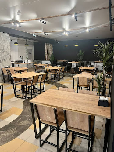 Основной зал в «Зона Вкуса» фотография №3