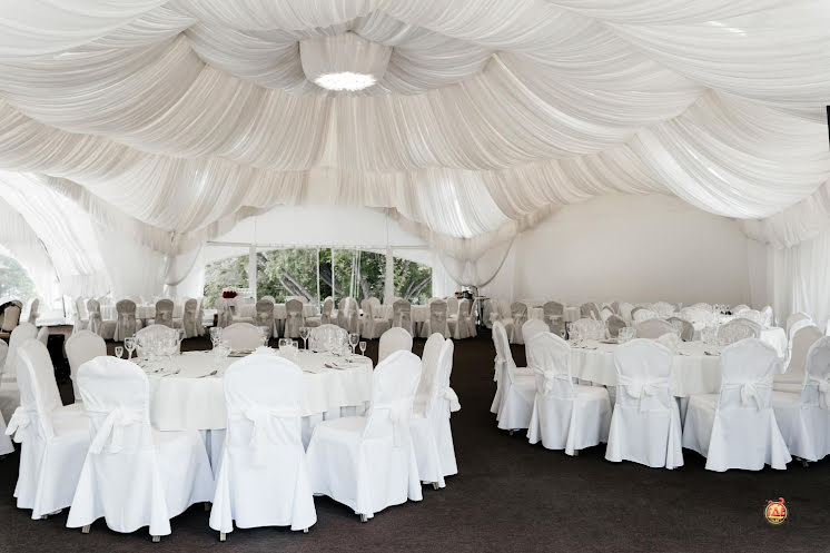 Большой шатер в «Волжская деревня» фотография №5