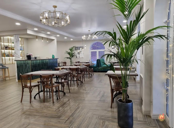 Зал ресторана в «Emerald» фотография №14