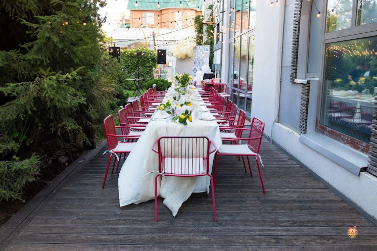 Летняя веранда в «Коза Тапас» фотография №5