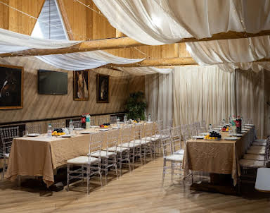  ресторан Конюшня