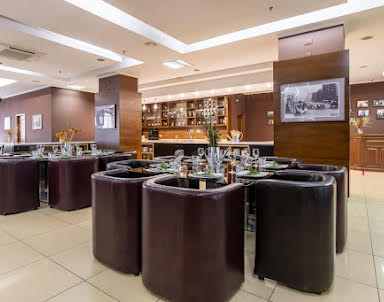  ресторан Marins Park Hotel Novosibirsk