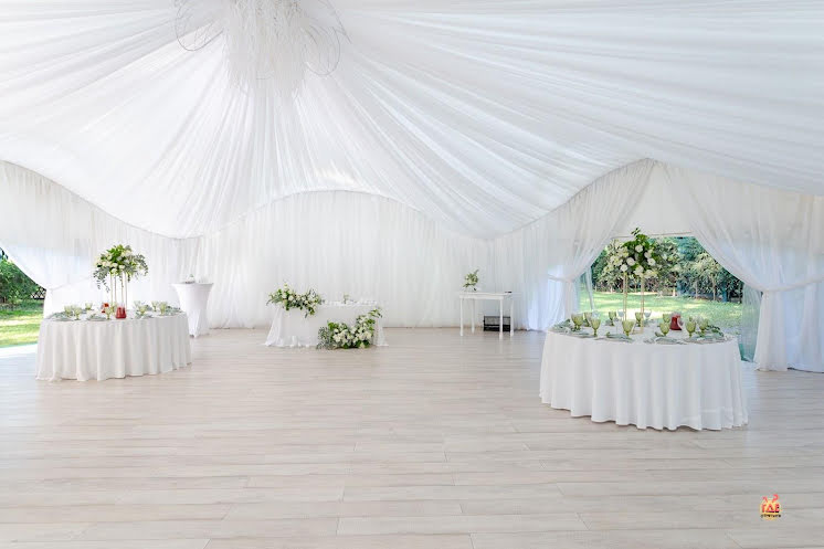 Шатёр на Воздушном театре в «Усадьба Кусково» фотография №14