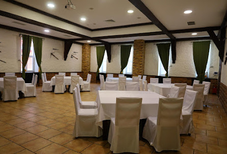 Привал  в Зал Соколиный