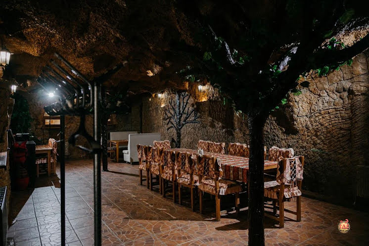 Зал «Пещера» в «21 век» фотография №13