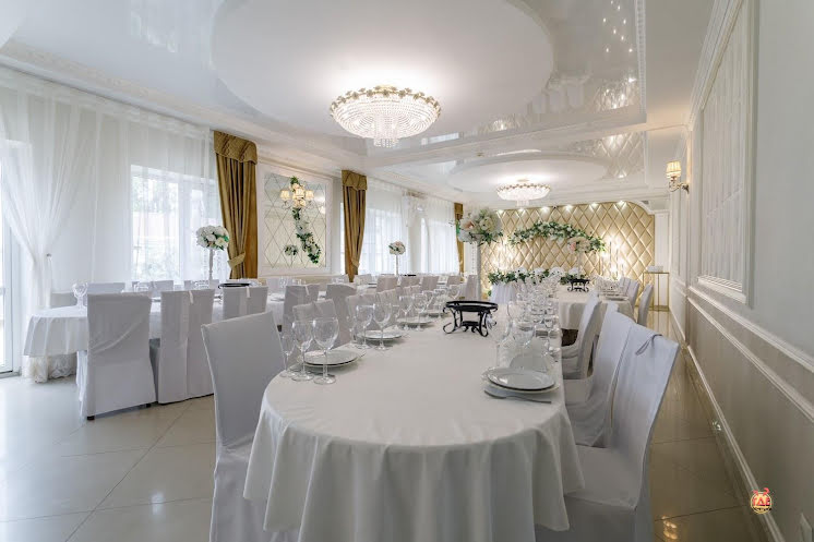 Белый зал в «Вилла» фотография №5