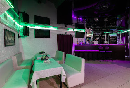 Малый зал  в Малый зал 