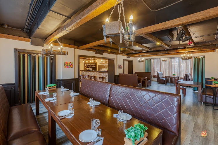 Зал на втором этаже  в «Dance&Grill Park» фотография №10