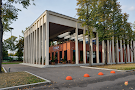 Теплая терраса в «The Villa»