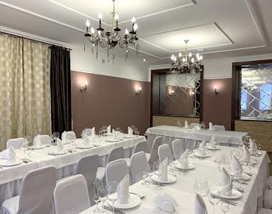  ресторан Cronwell Park Ника