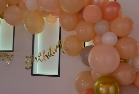 Основной зал в Караоке-зал