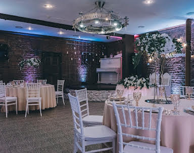  ресторан Кирочный двор