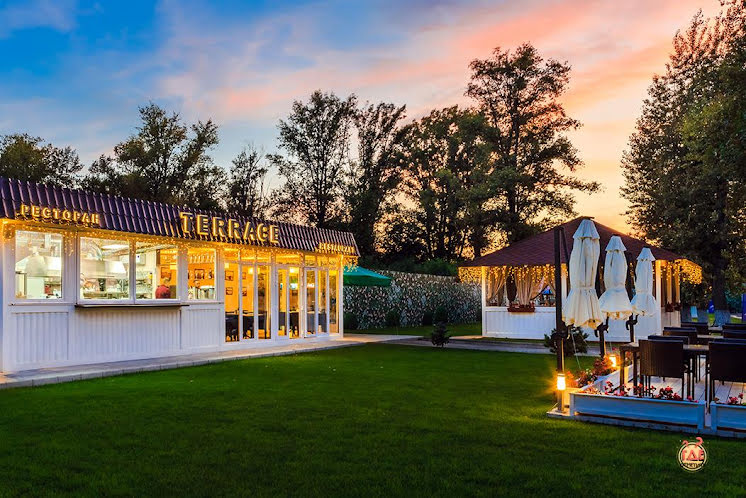 Ресторан Terrace в «Яхт клуб Ласточка» фотография №7
