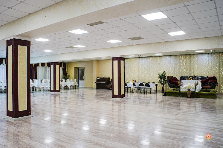 Большой банкетный зал  в «Урал» фотография №5