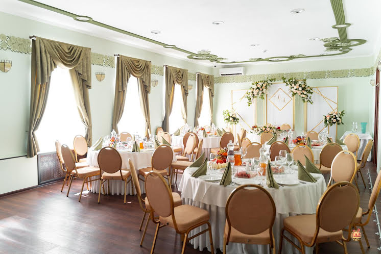 Зал «Императорский» в «Бристоль-Жигули» фотография №13