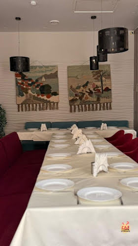 Основной зал в «Соседи» фотография №4