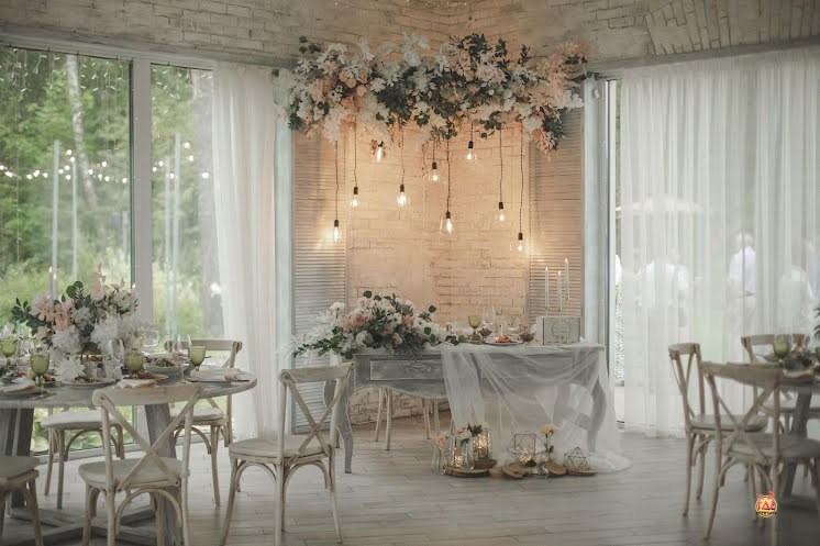 Банкетный зал в «Дом у леса» фотография №1