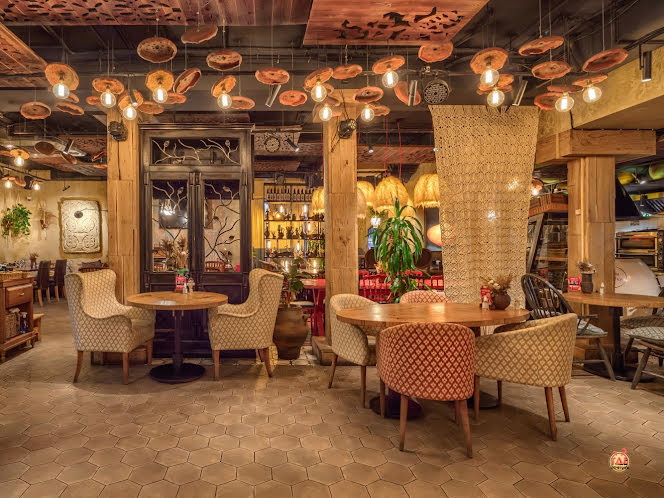 Основной зал в «Джани» фотография №15